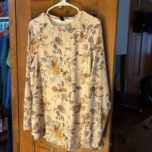 Tunic top - perfect for fall or going into winter.